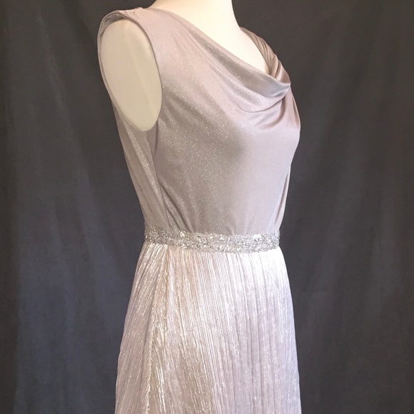 NEW Tahari Formal Dress Sz 4 Beaded Shimmer - Picture 7 of 8